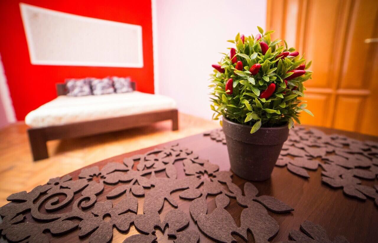 Apartment On Teatralna 7 利沃夫 外观 照片